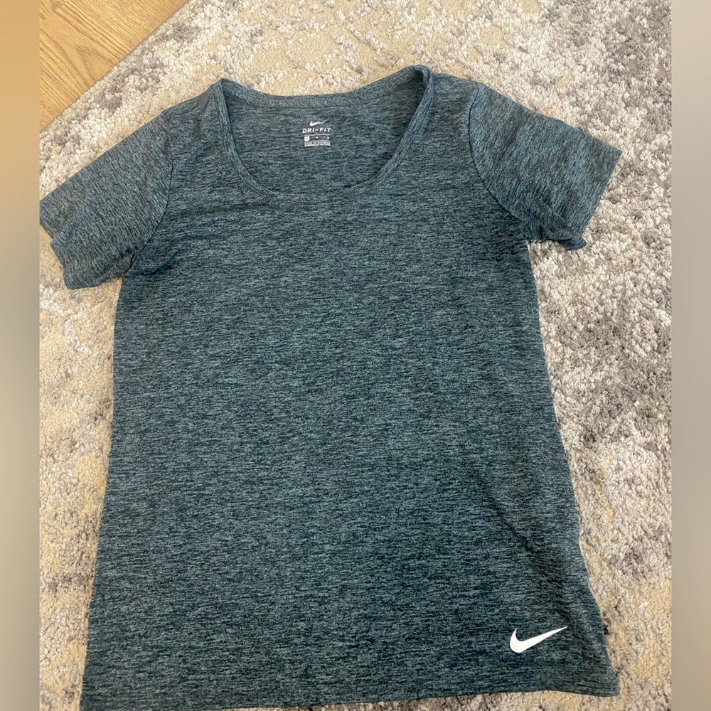 Nike Dri-Fit Womens Shirt